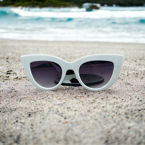 White Cateye Sunglasses - Picture 2 of 12